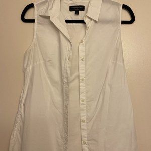 Banana Republic White Sleeveless Button Up Tailored Fit Size 4